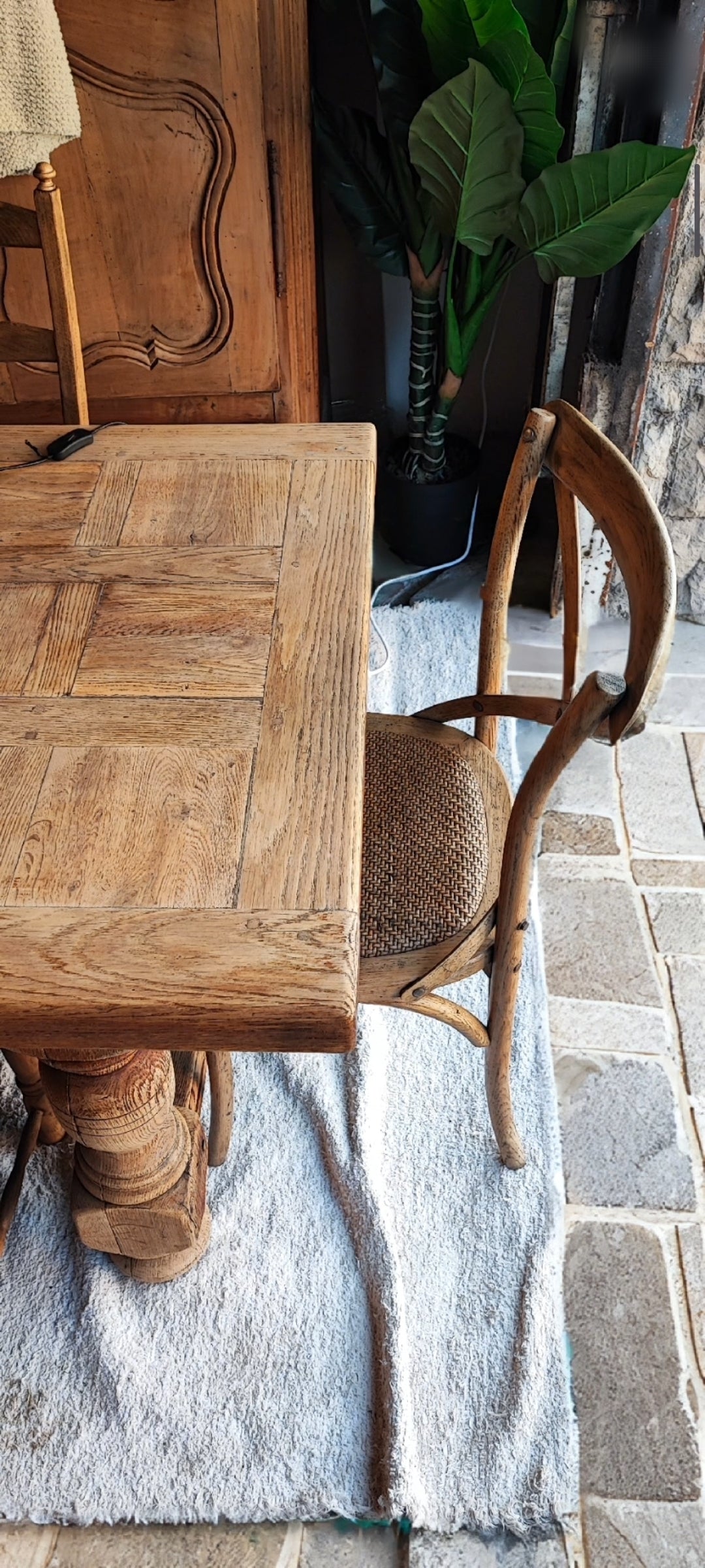 Mesa Francesa