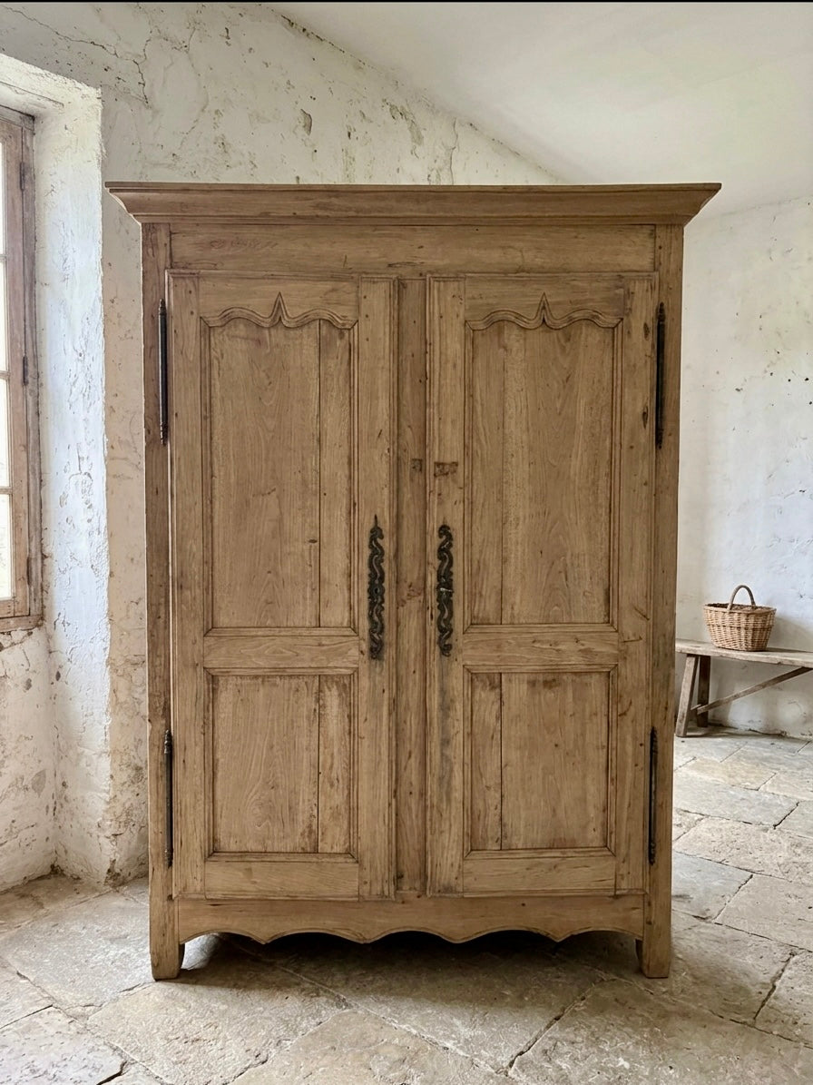 Armario Antiguo de Roble.