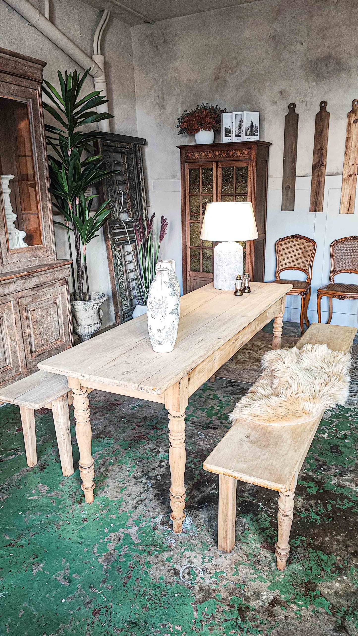 Conjunto Mesa roble con Bancos