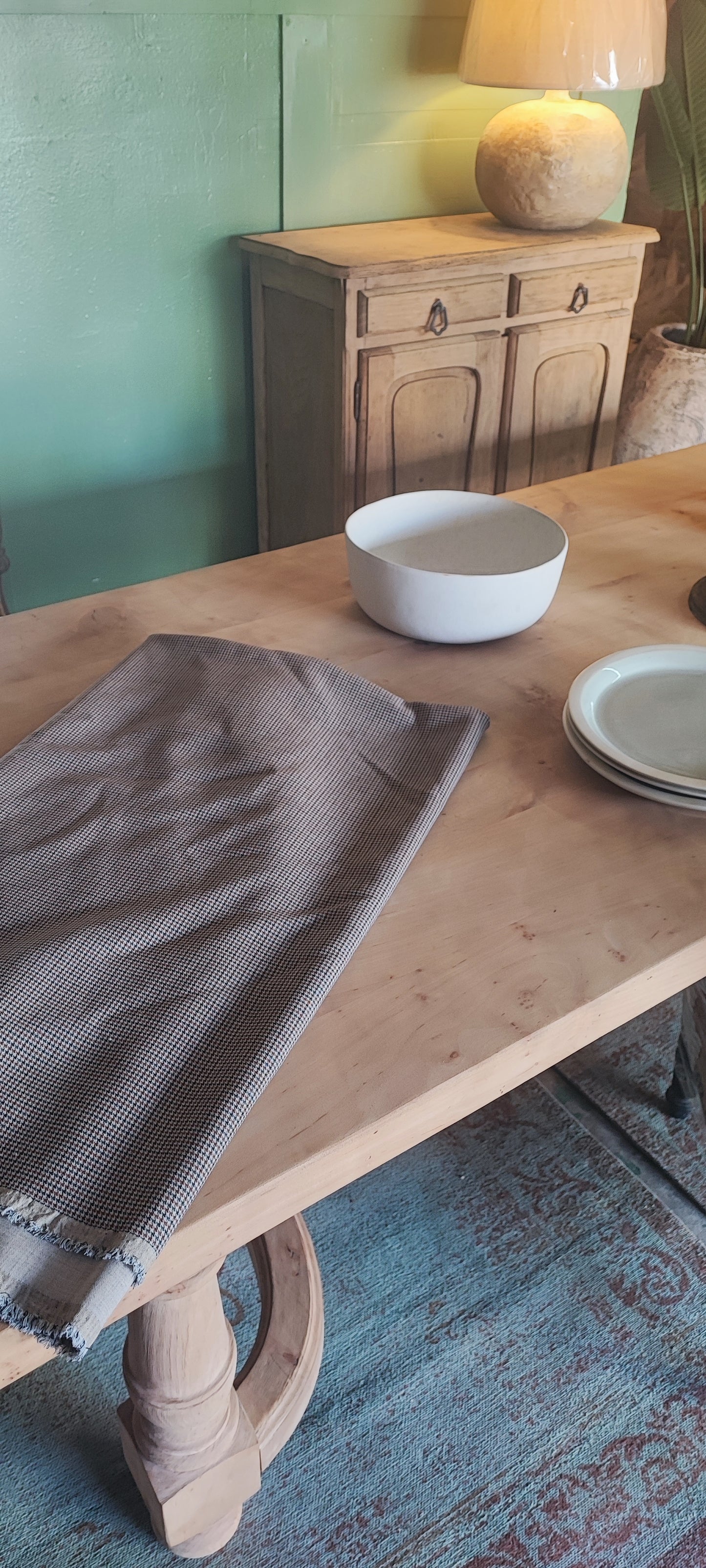 Mesa Frances ROMANTICA