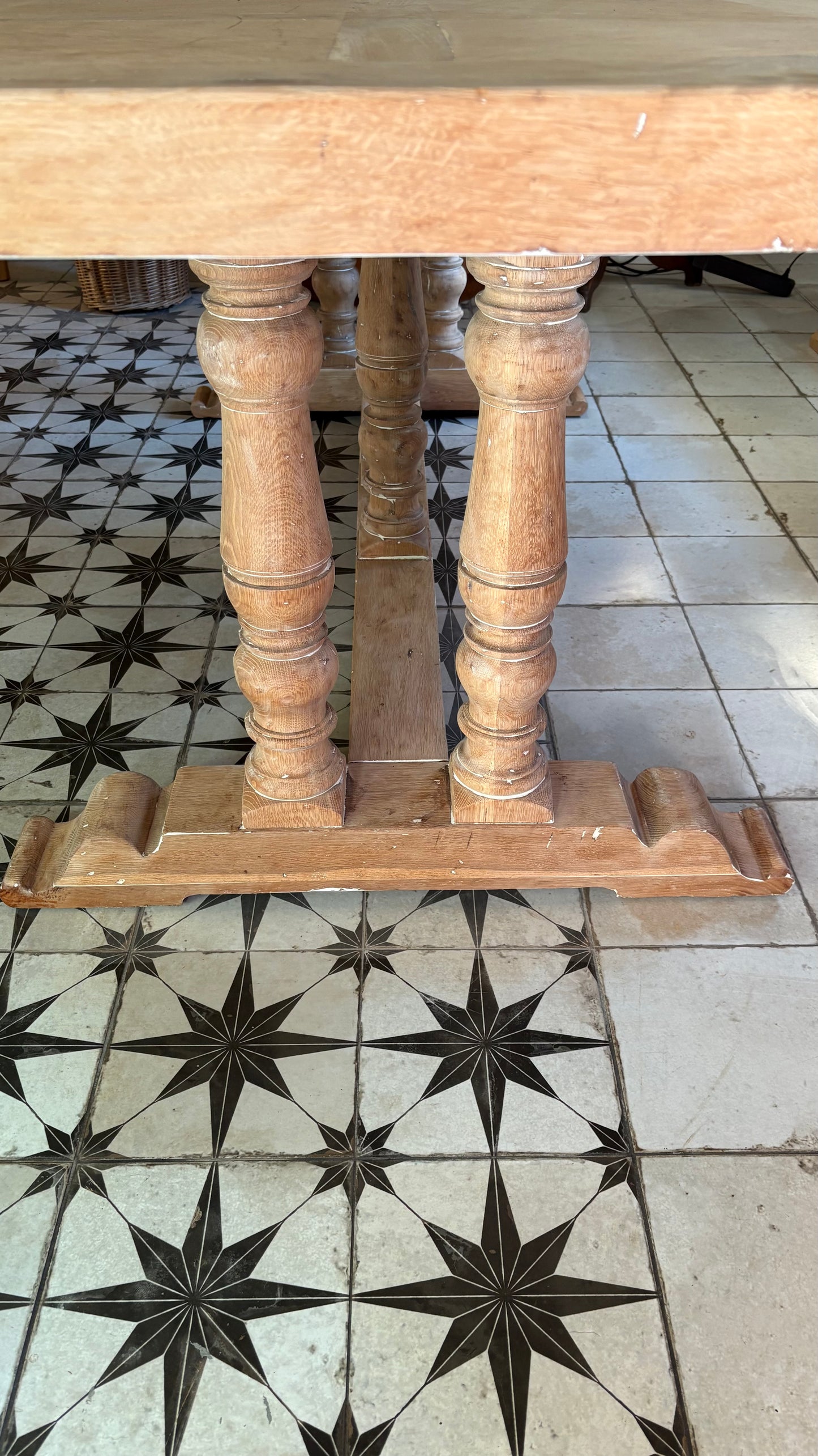 Mesa roble antigua